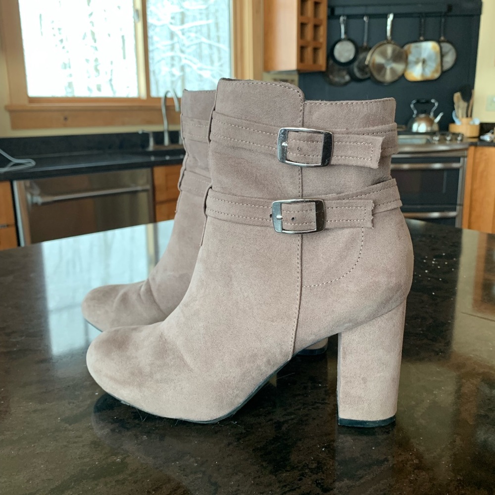 Woman’s Heals